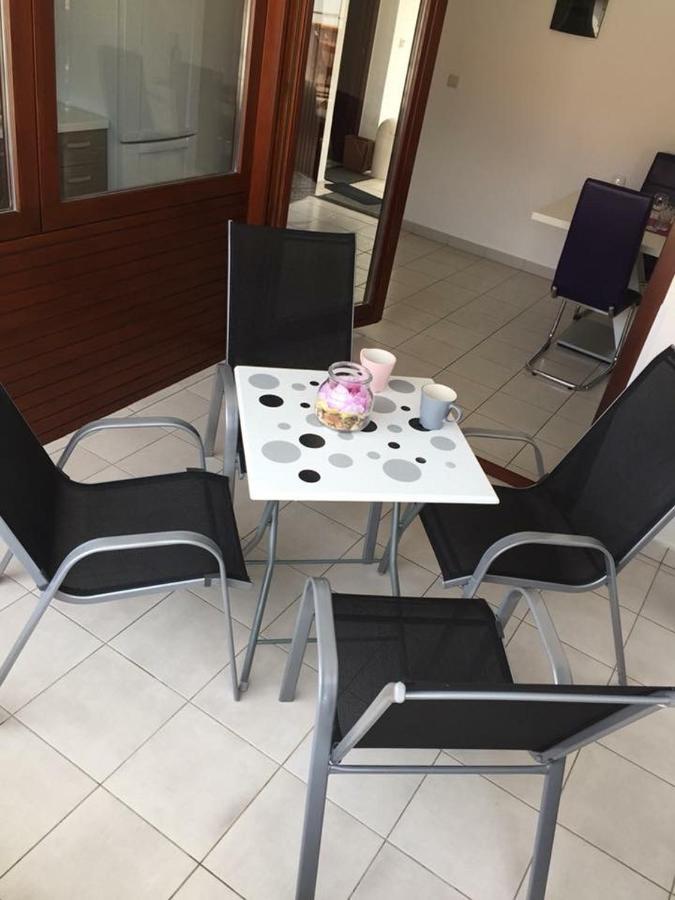 Apartmani Porat Malinska Exteriör bild