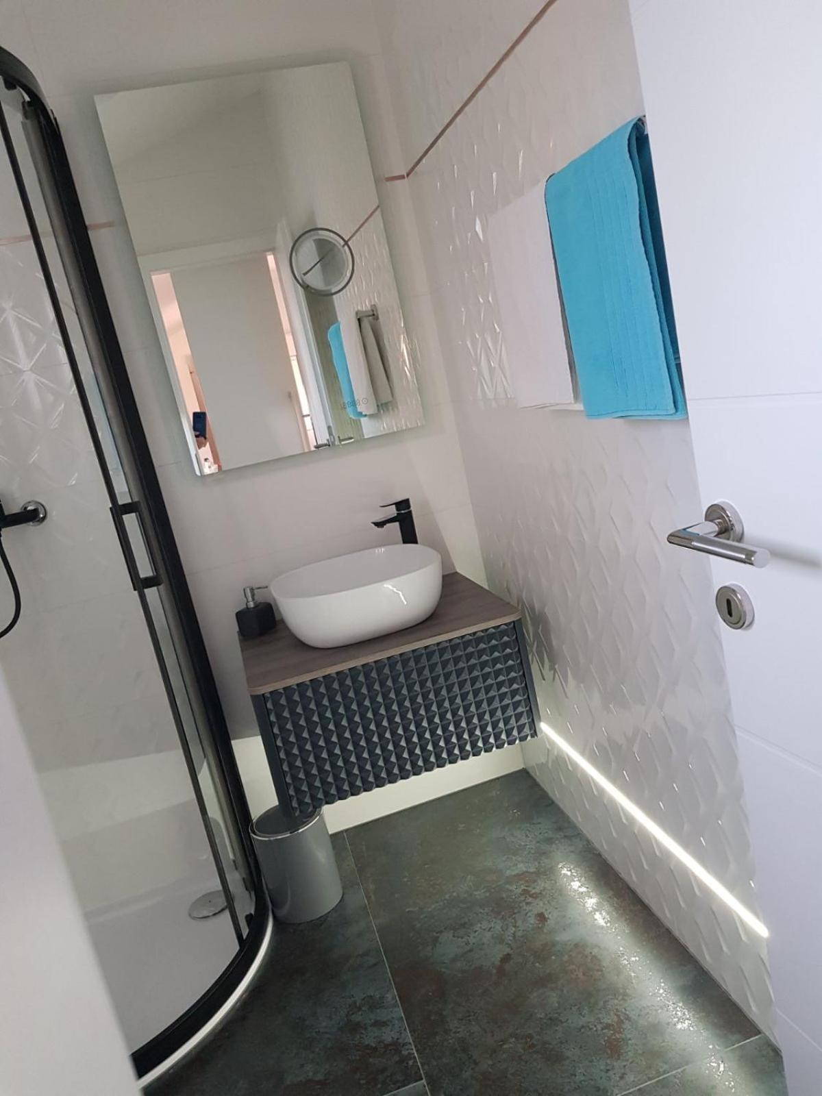 Apartmani Porat Malinska Exteriör bild