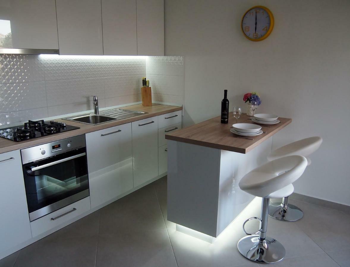 Apartmani Porat Malinska Exteriör bild