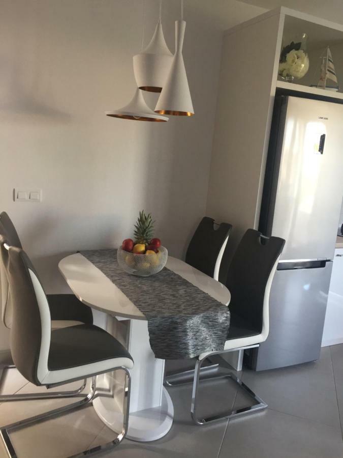 Apartmani Porat Malinska Exteriör bild